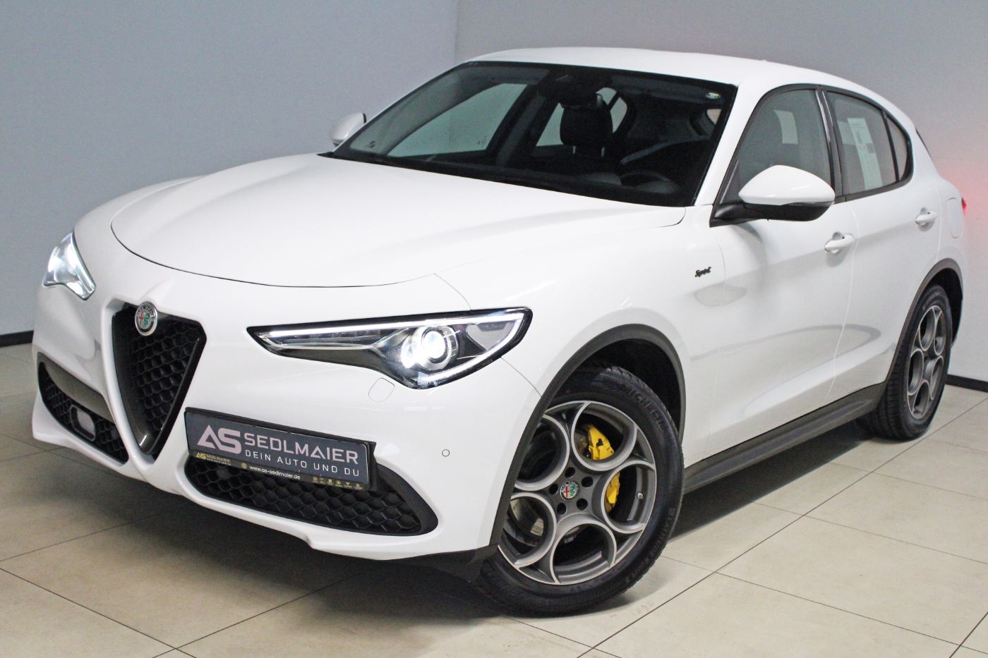 Alfa Romeo Stelvio Bild 3
