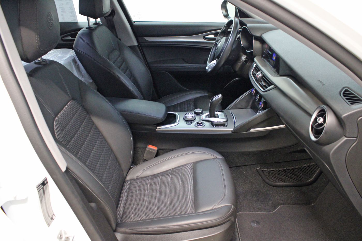 Alfa Romeo Stelvio Bild 9
