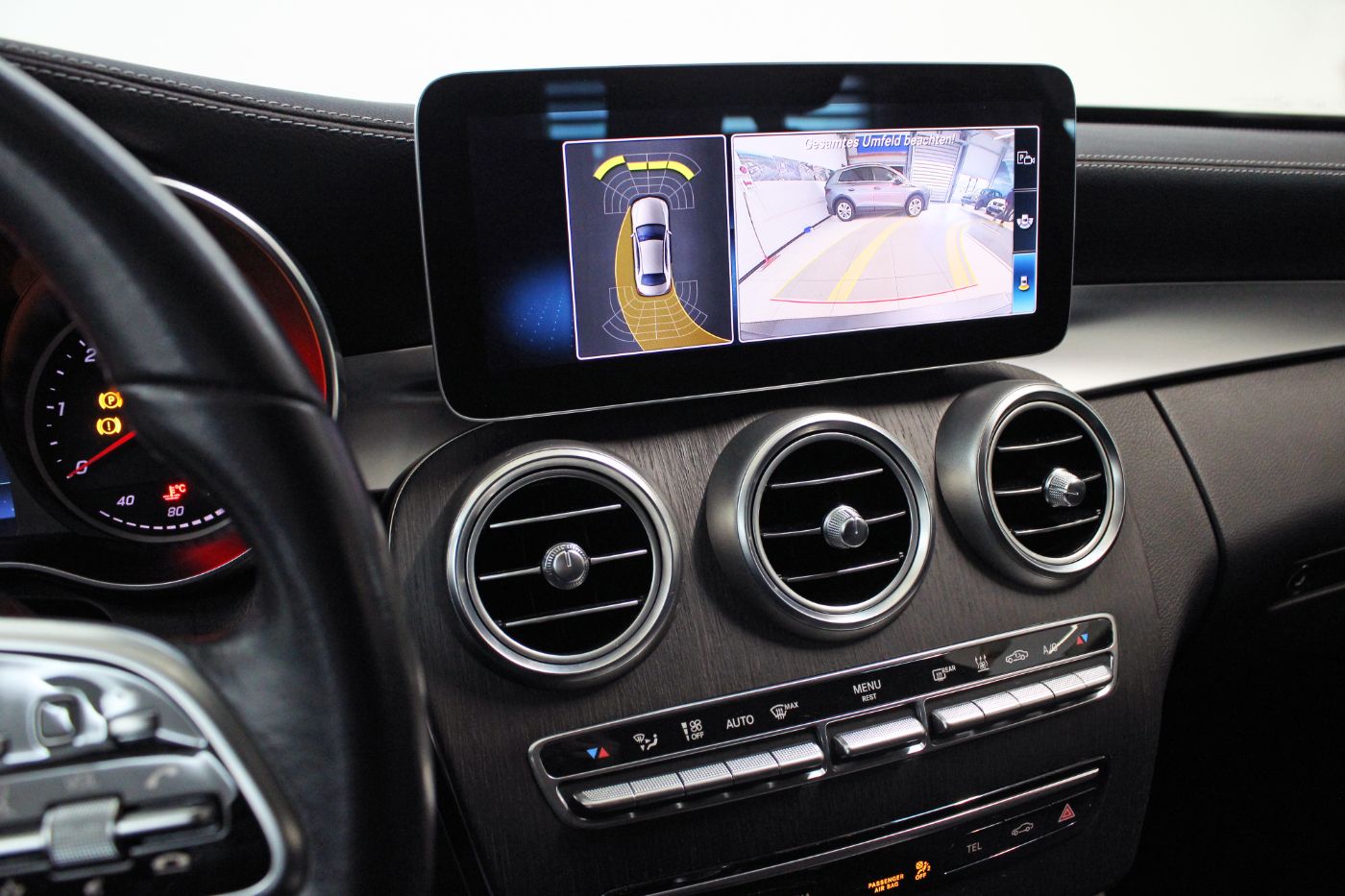 MERCEDES-BENZ C 200 Bild 13