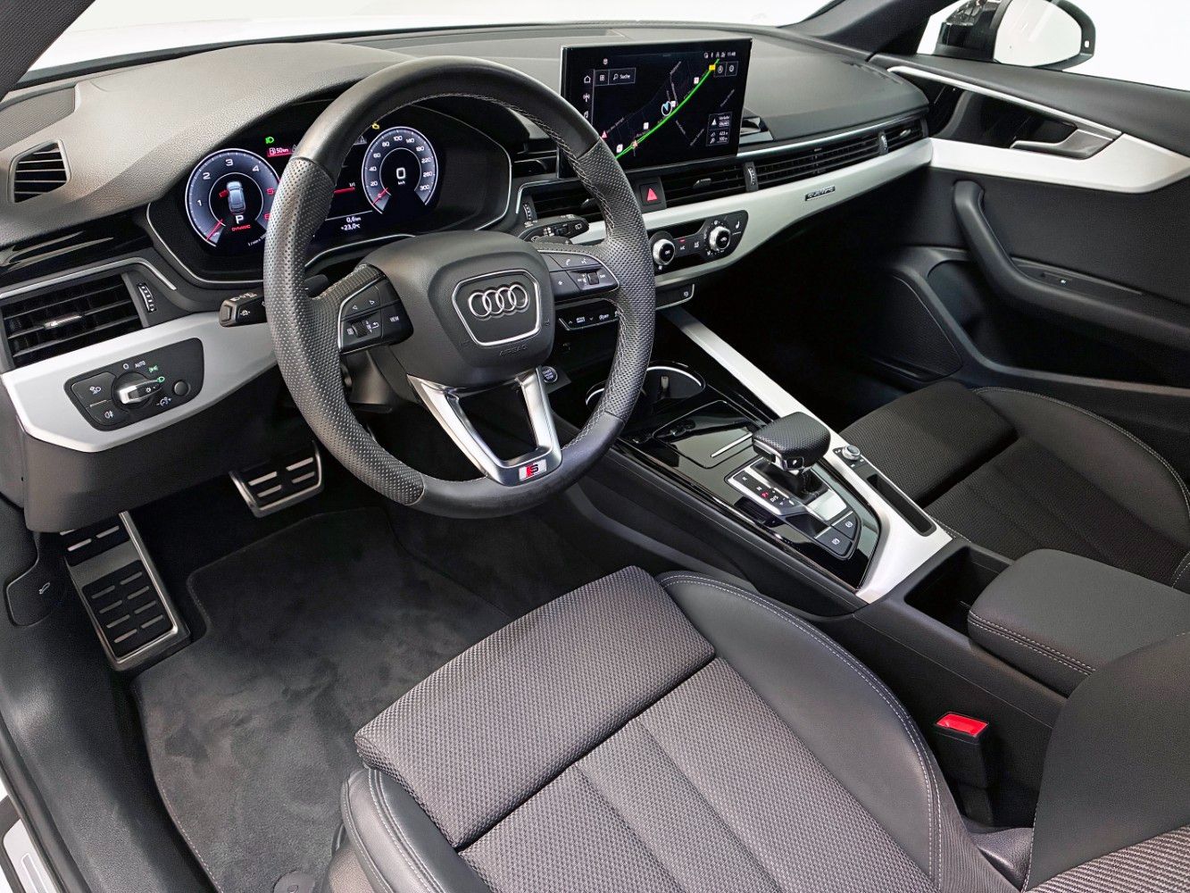 Audi A4 Bild 11